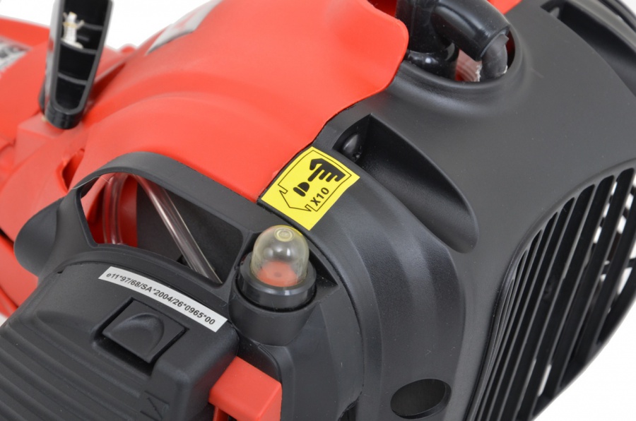 Bensindriven grästrimmer - 25 cc Bensindriven grästrimmer - 25 cc