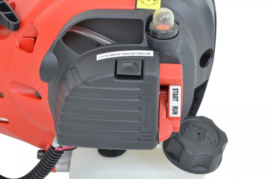 Bensindriven grästrimmer - 25 cc Bensindriven grästrimmer - 25 cc