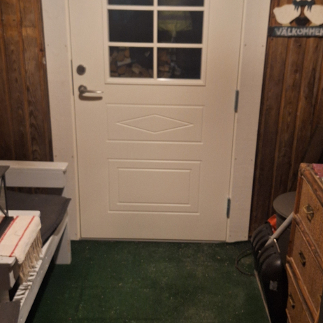 Kundbild : Blev helnöjd med min dörr från er.