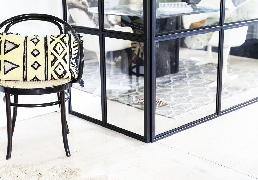 Industrivägg / Glasvägg med härdat glas Industrivägg / Glasvägg med härdat glas