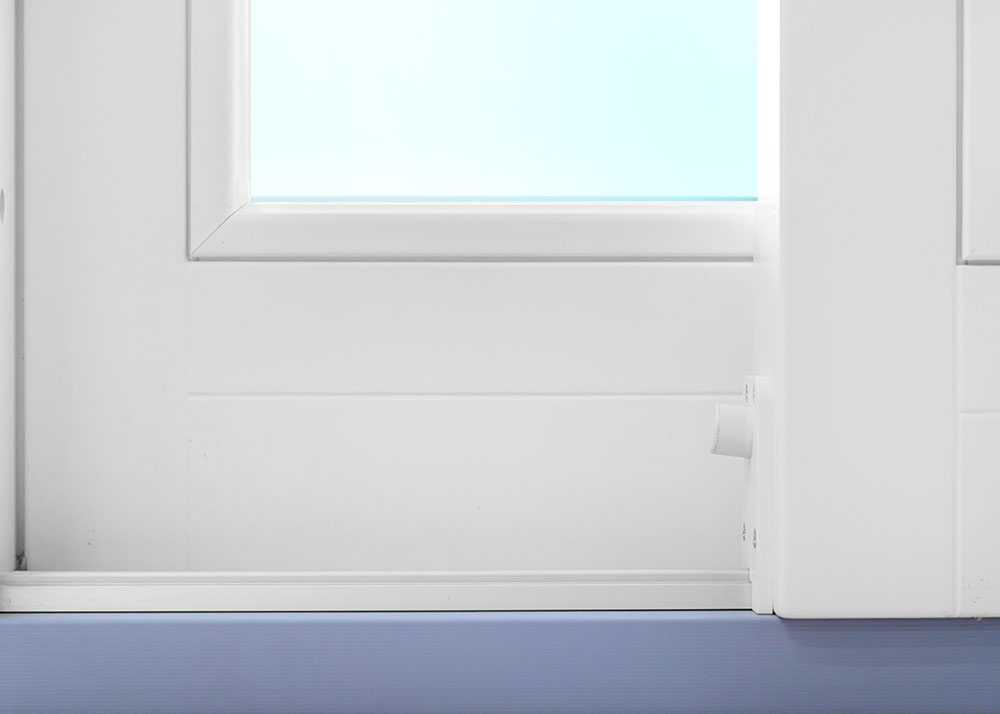 4-delat fasadparti i aluminium med skjutdörrar - 3-glas + Karmhylsor 4-delat fasadparti i aluminium med skjutdörrar - 3-glas + Karmhylsor