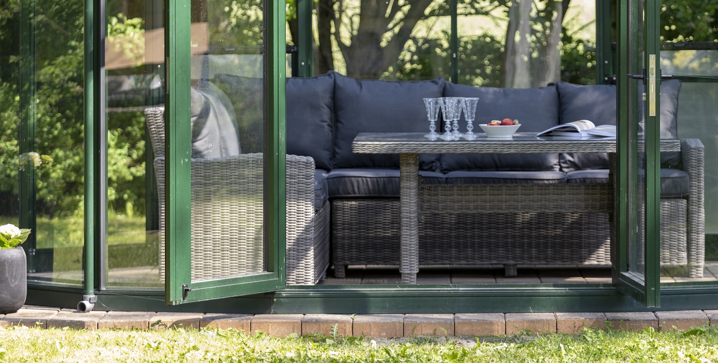 Alsjö - Utemöbelgrupp hörnsoffa Alsjö - Utemöbelgrupp hörnsoffa