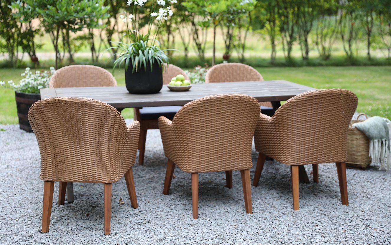 Oxford - Utemöbelgrupp 220 Brun Oxford - Utemöbelgrupp 220 Brun