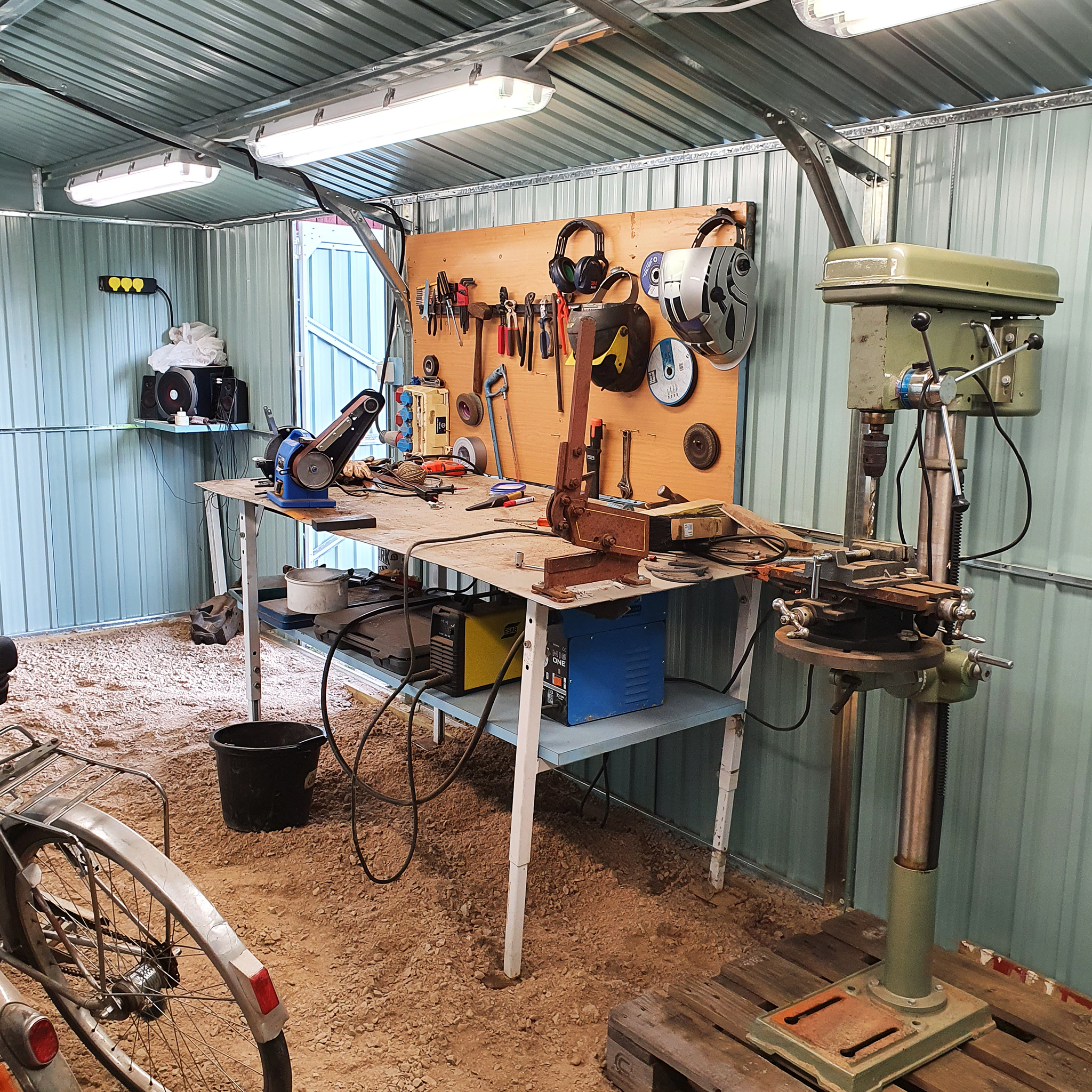 Garage av metall - 18 m² Garage av metall - 18 m²