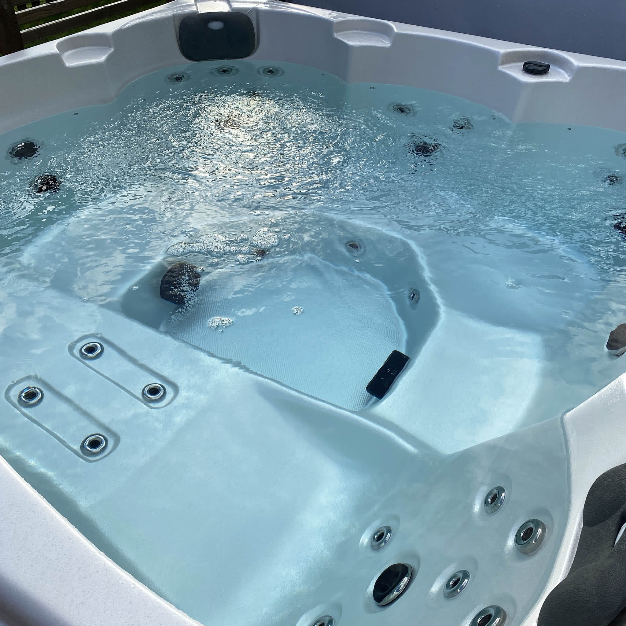 Spabad Poseidon - 5-6 personer Spabad Poseidon - 5-6 personer