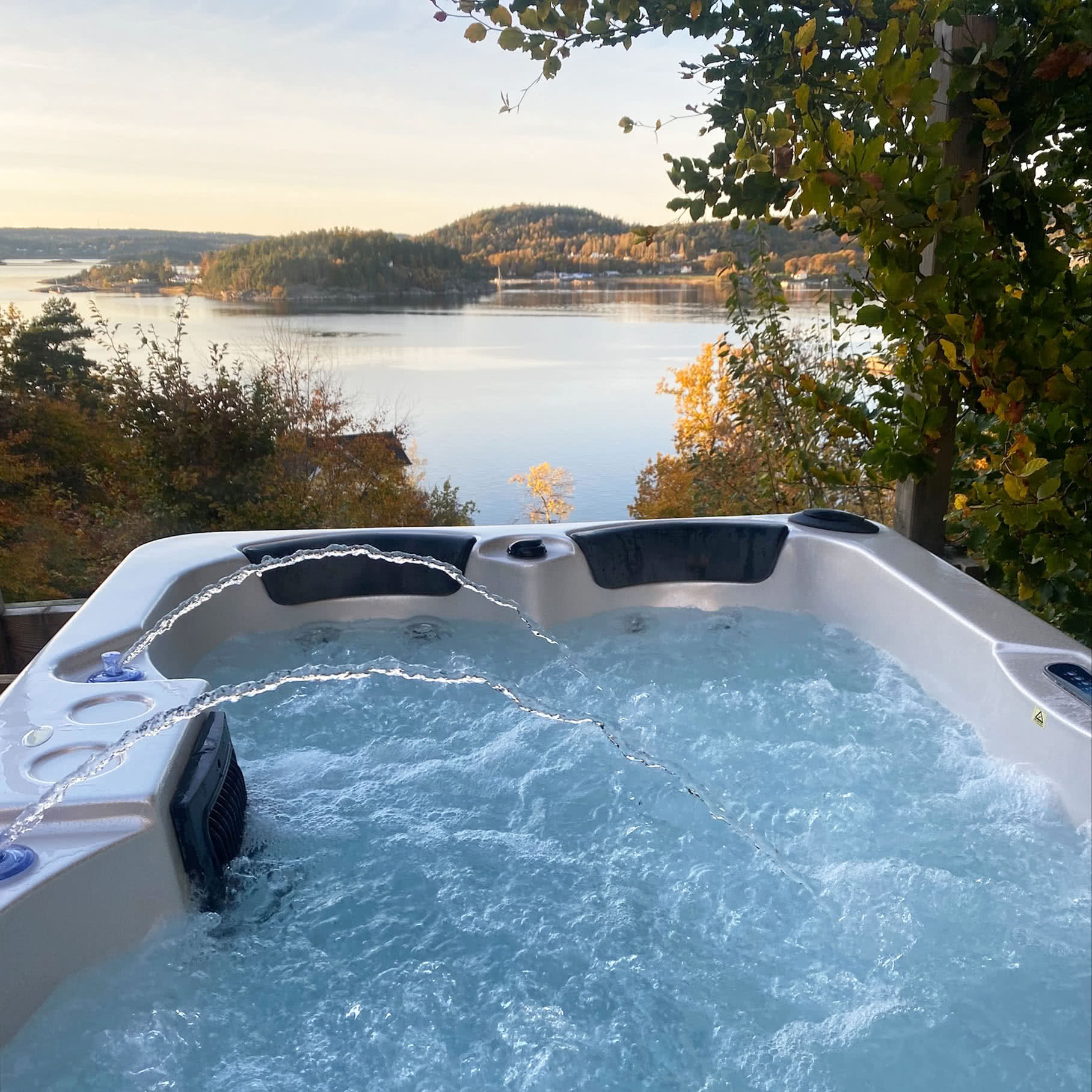 Spabad Relaxio - 4 personer Spabad Relaxio - 4 personer