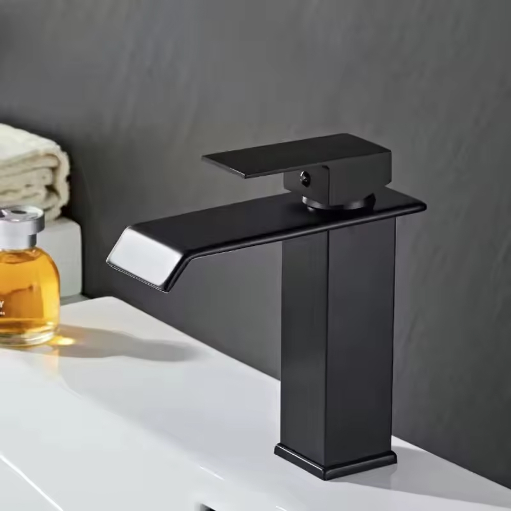 Tvättställsblandare Orchid - Svart Tvättställsblandare Orchid - Svart