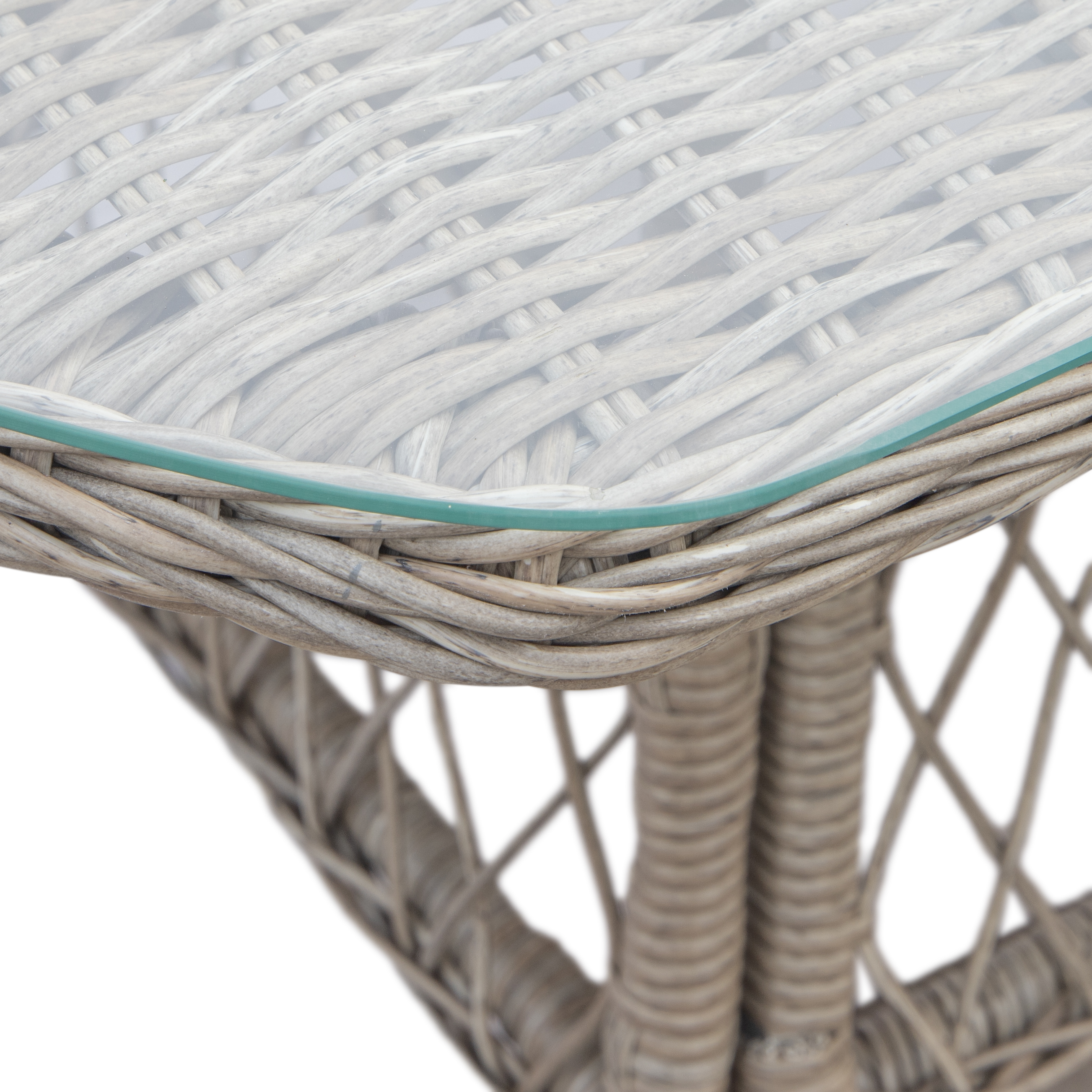 Hrnsand utegrupp; soffa med tv ftljer och bord