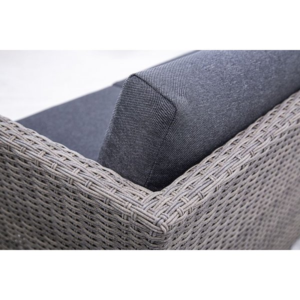 Norrhult utemöbelgrupp 3-sits soffa inkl. fotpall & bord - Grå konstrotting Norrhult utemöbelgrupp 3-sits soffa inkl. fotpall & bord - Grå konstrotting