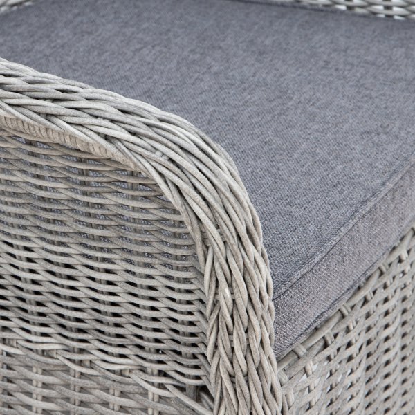 Balkonset; 2 Stühle und Tisch 48 x 48 cm grau/Rattan - Tor/Mercury + Reinigungsspray für Gartenmöbel Balkonset; 2 Stühle und Tisch 48 x 48 cm grau/Rattan - Tor/Mercury + Reinigungsspray für Gartenmöbel