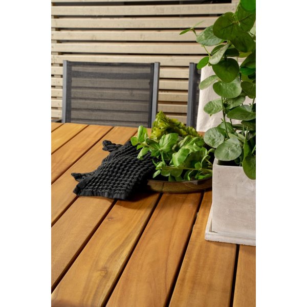 Malmby Matgrupp (180x90) - Svart/Natur - 6 Stolar Malmby Matgrupp (180x90) - Svart/Natur - 6 Stolar