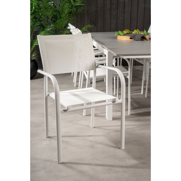 Pr�ssebo Matgrupp (160x100) - Vit/Gr� - 8 Stolar