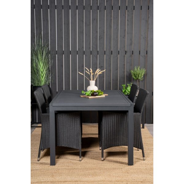 Holma Matgrupp (160x100) - Svart - 4 Stolar