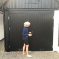 Prisvärd, stilren och gedigen slagport. Enkel att montera. Garageport 10 °C - Tät (utan glas)
