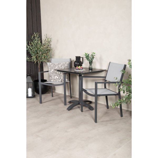 Garnviken Spisegruppe (70x70) - Sort - 2 Stole