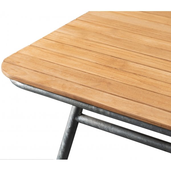 Möllan Tisch 176x90 cm - Teakholz / Verzinkter Stahl Möllan Tisch 176x90 cm - Teakholz / Verzinkter Stahl