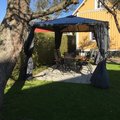 FANTASTISKT!!! Äntligen en paviljong med stabilitet. Helnöjda! Gardiner till Martinique