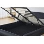 S�ngram med f�rvaring - 160 x 200 cm - Svart konstl�der
