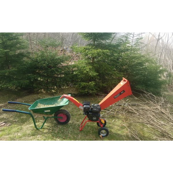 Häcksler - 208 cm³ Häcksler - 208 cm³