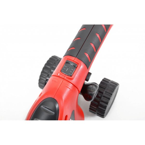 Akkukäyttöinen ruohotrimmeri teleskooppikahvalla Akkukäyttöinen ruohotrimmeri teleskooppikahvalla