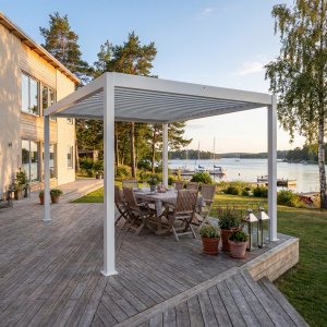 Motordriven pergola 4x3m aluminium LED-belysning vit tak
