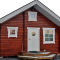 Det är fin dörr, mycket nöjd. Passar bra i vår stuga. Ytterdörr Moa med klarglas