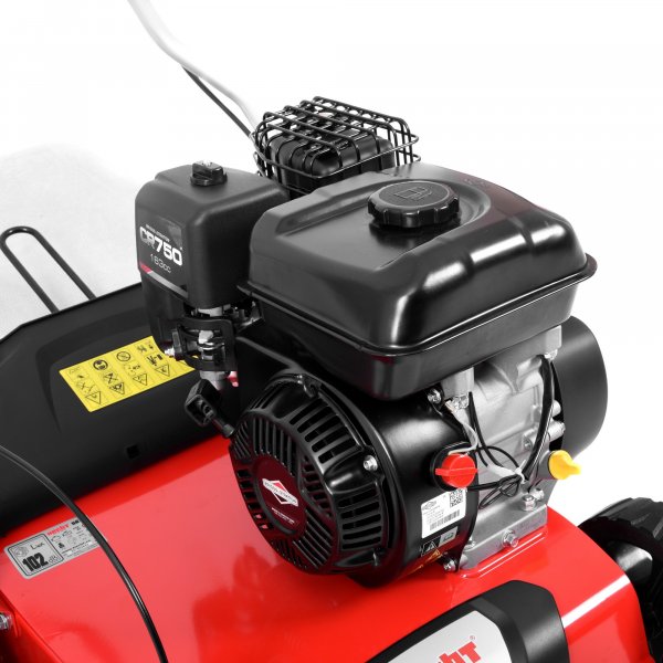 Bensindriven vertikalskärare 42 cm bred - Briggs & Stratton Bensindriven vertikalskärare 42 cm bred - Briggs & Stratton