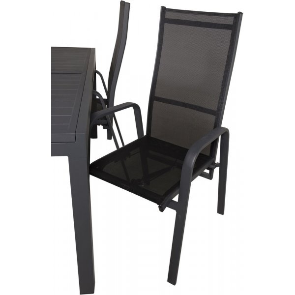 Holma Matgrupp (160x100) - Svart - 4 Stolar Holma Matgrupp (160x100) - Svart - 4 Stolar