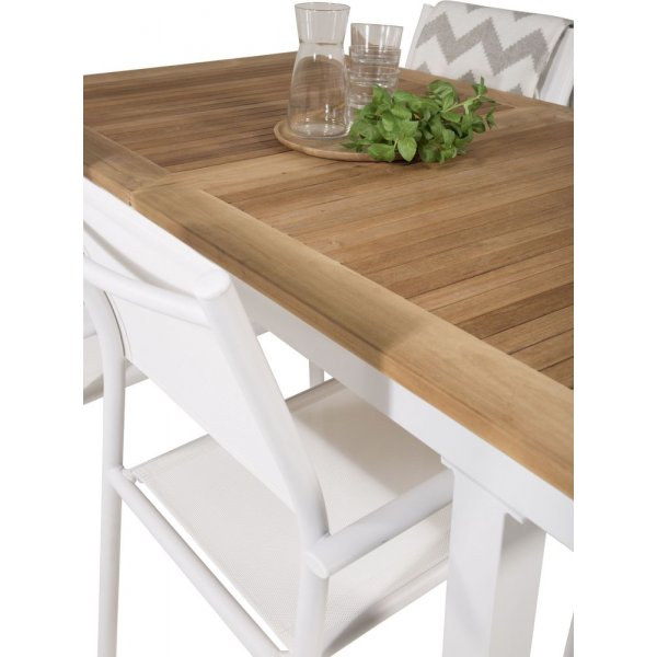 Dotorp Matgrupp (160x90) - Vit/Natur - 4 Stolar Dotorp Matgrupp (160x90) - Vit/Natur - 4 Stolar