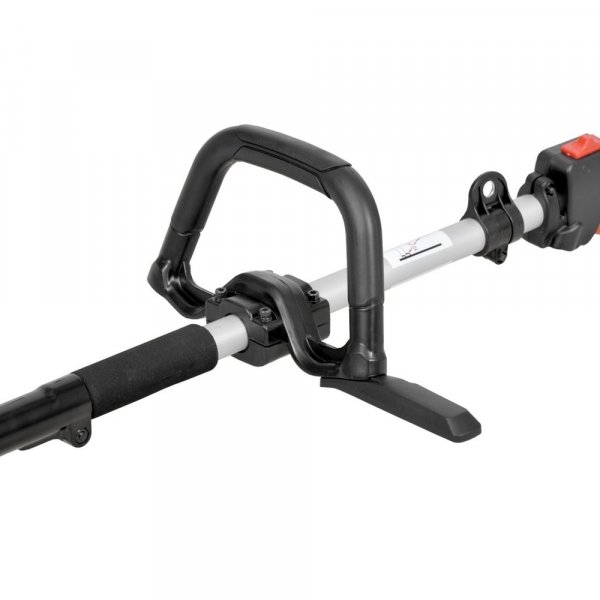 Bensindrivet multiredskap - Trimmer, häcksax och grensåg Bensindrivet multiredskap - Trimmer, häcksax och grensåg