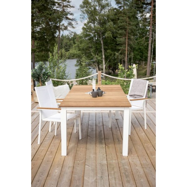Maglehem matbord (210*100 cm) � Vit/Teak