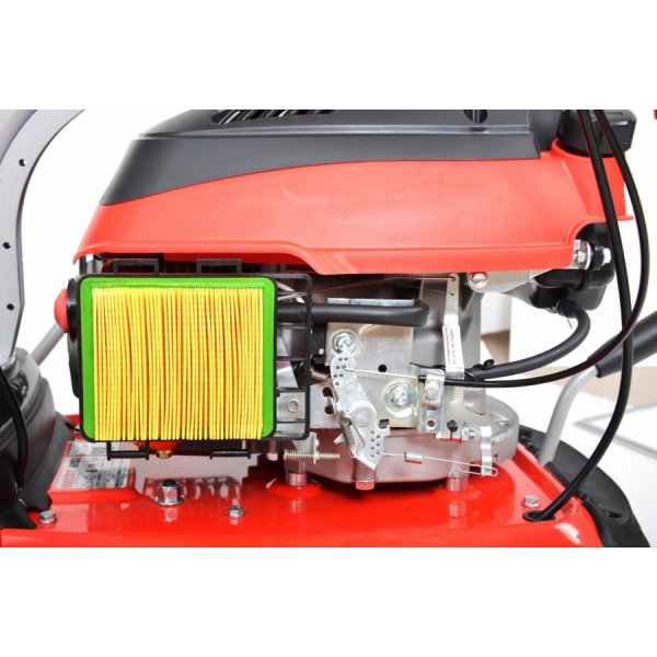 Kehrmaschine - 173 ccm Kehrmaschine - 173 ccm