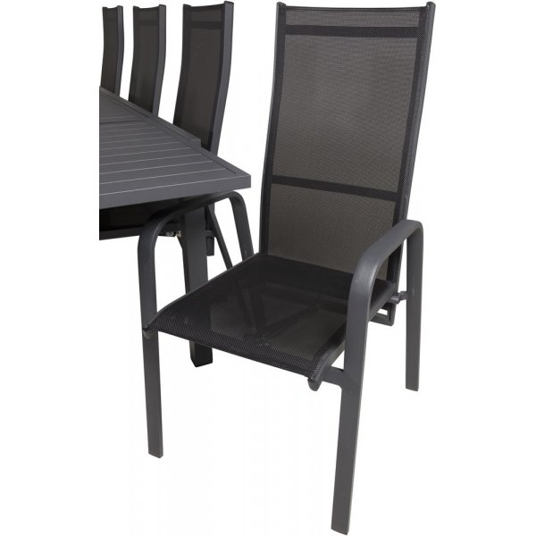 Holma Spisegruppe (160x100) - Sort - 8 Stole Holma Spisegruppe (160x100) - Sort - 8 Stole