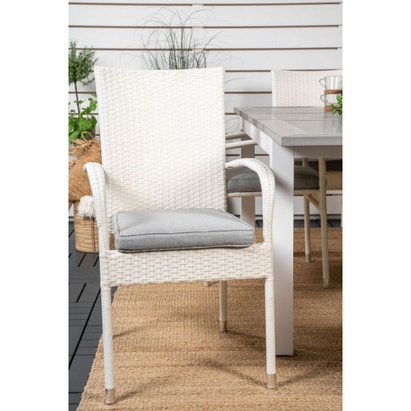 Ekenäs Matgrupp (160x90) - Vit/Grå - 6 Stolar Ekenäs Matgrupp (160x90) - Vit/Grå - 6 Stolar