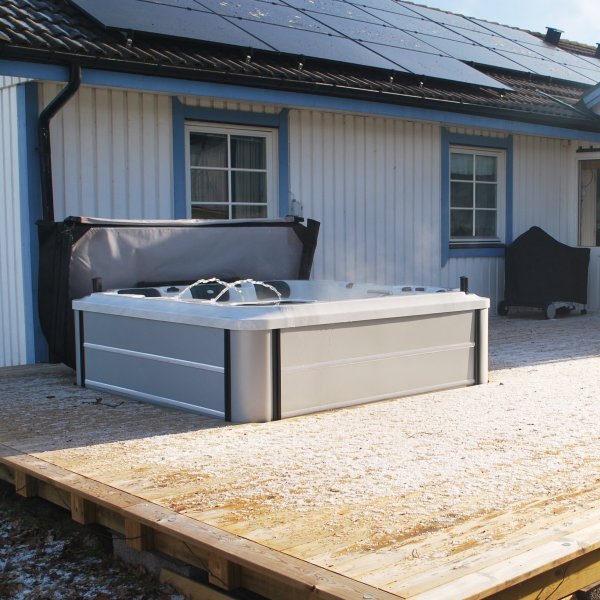 Spabad Serenity med WiFi - 5-6 Personer Spabad Serenity med WiFi - 5-6 Personer