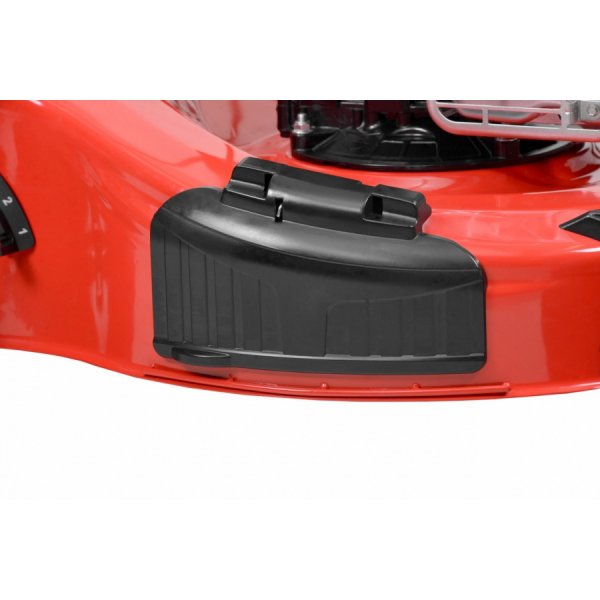 Bensindriven gräsklippare 56 cm, självgående 4 växlar - Briggs & Stratton 163cc Bensindriven gräsklippare 56 cm, självgående 4 växlar - Briggs & Stratton 163cc
