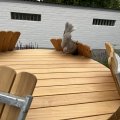 Kundebillede Möllan bord rundt Ø110 cm - Teak / Galvaniseret stål