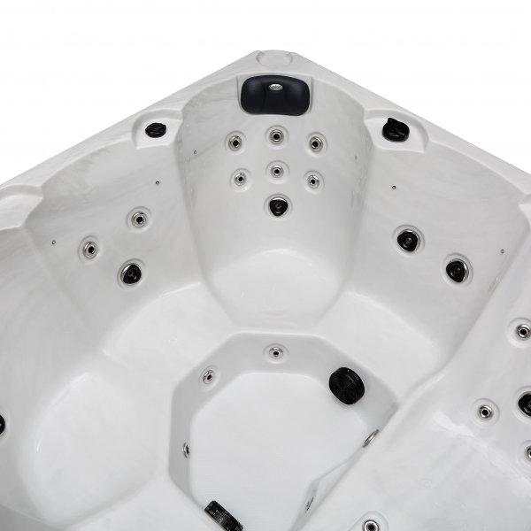 Spabad Poseidon - 5-6 personer Spabad Poseidon - 5-6 personer