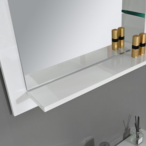 Kylpyhuonekalusteet Venetsia 60 cm - Valkoinen LED-valaistuksella + WC-paperin pidike Kylpyhuonekalusteet Venetsia 60 cm - Valkoinen LED-valaistuksella + WC-paperin pidike