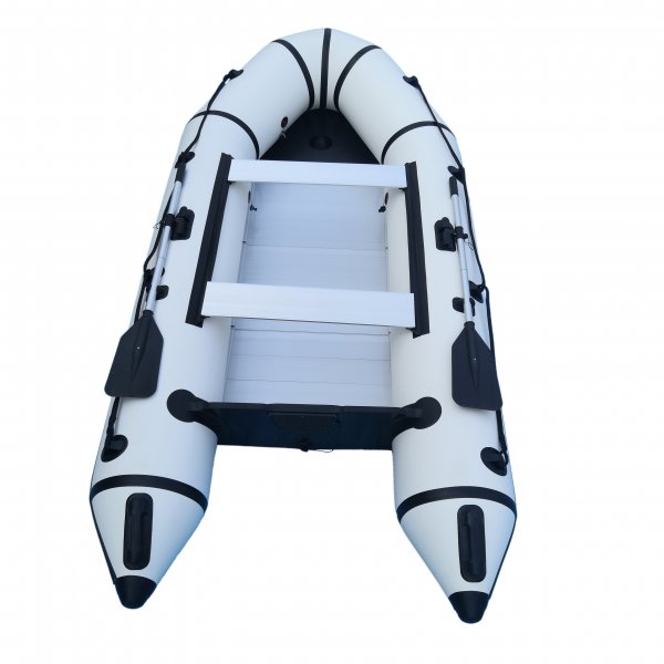 Gummibåt 330 cm - Svart och Vit Gummibåt 330 cm - Svart och Vit
