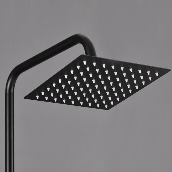 Kattosuihku Rone - musta Kattosuihku Rone - musta