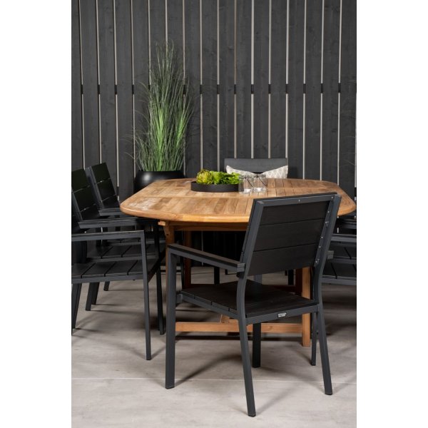 Bjuråker Spisegruppe (180x120) - Sort/Natur - 8 Stole Bjuråker Spisegruppe (180x120) - Sort/Natur - 8 Stole