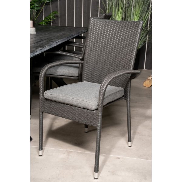 Ramsjö Matgrupp (200x100) - Svart - 6 Stolar Ramsjö Matgrupp (200x100) - Svart - 6 Stolar