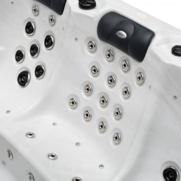 Spabad Serenity med WiFi - 5-6 Personer Spabad Serenity med WiFi - 5-6 Personer