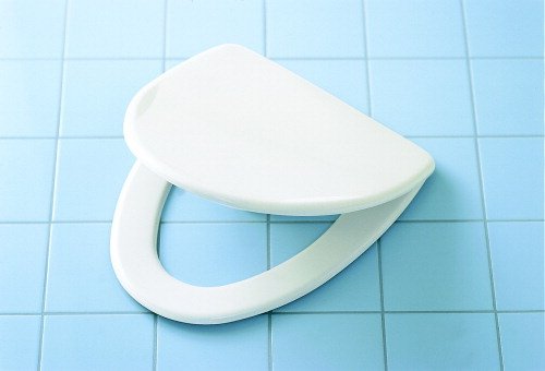 If� Cera bl�dt toilets�de Hvid