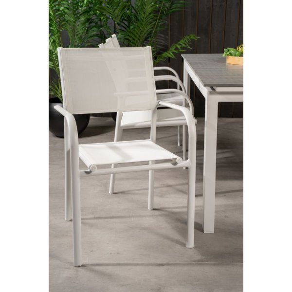 Prässebo Matgrupp (160x100) - Vit/Grå - 6 Stolar Prässebo Matgrupp (160x100) - Vit/Grå - 6 Stolar