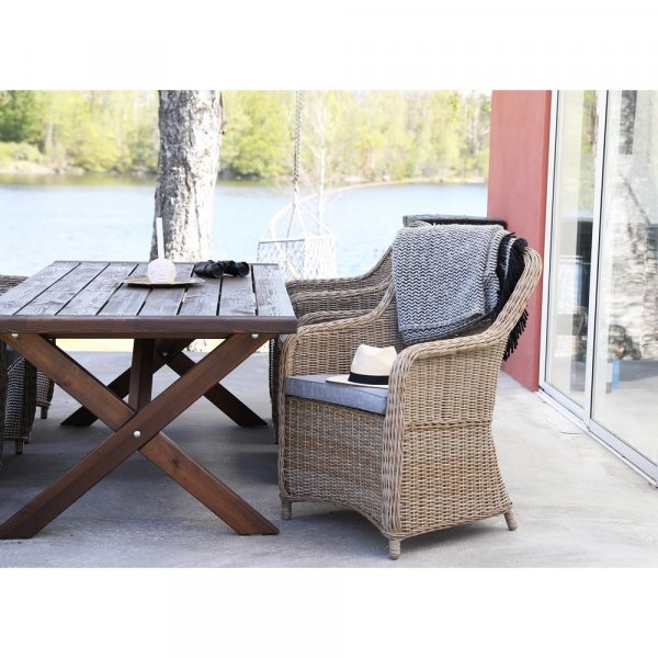 Matgrupp Lotus: Oxford bord inklusive 6 st Lotus fåtöljer Matgrupp Lotus: Oxford bord inklusive 6 st Lotus fåtöljer