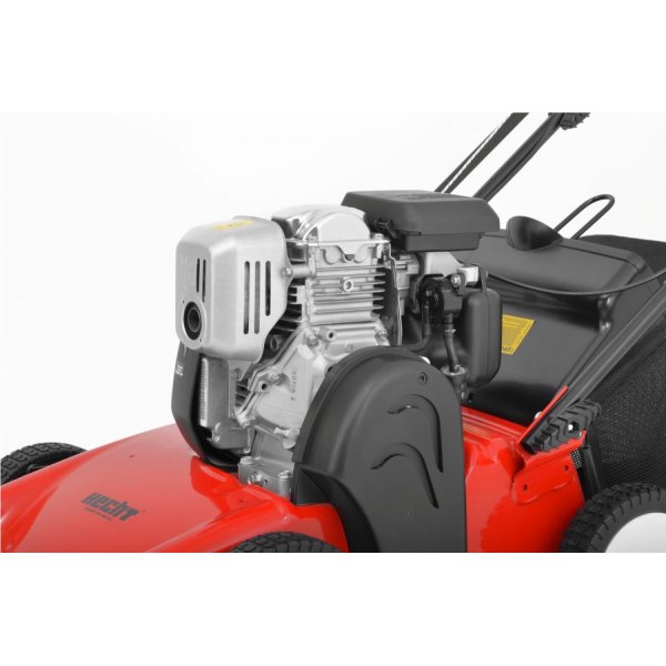 Bensindriven vertikalskrare med Hondamotor - 38cm bred 135cc