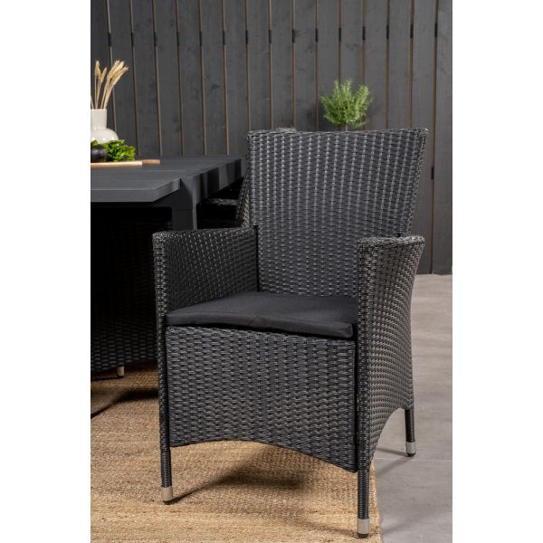 Holma Matgrupp (160x100) - Svart - 8 Stolar Holma Matgrupp (160x100) - Svart - 8 Stolar